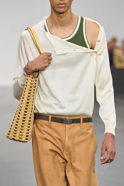 Look 72